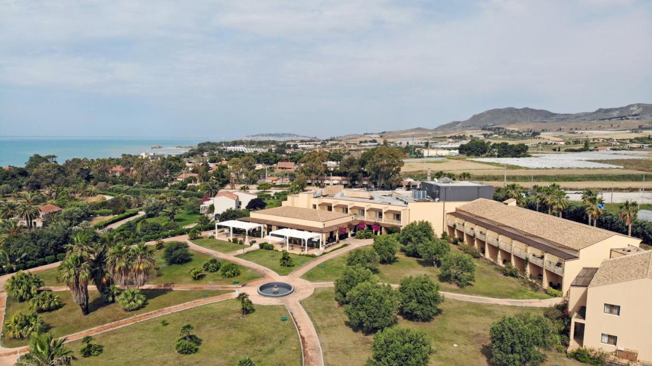 ליקאטה Falconara Greenblu Resort מראה חיצוני תמונה